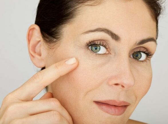 Aesthetic procedures after 45 years aim to increase skin hydration